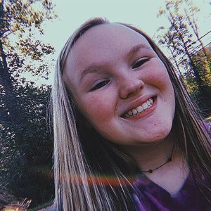 Meet your Posher, Ashlie